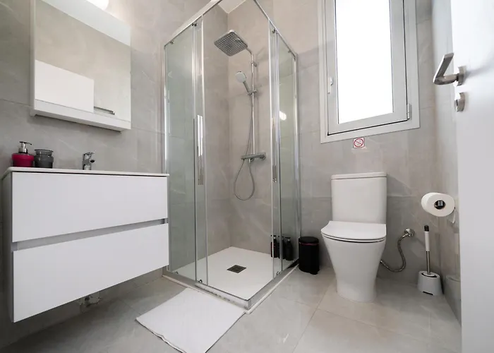 New 2 Bedroom Flat In Lägenhet *