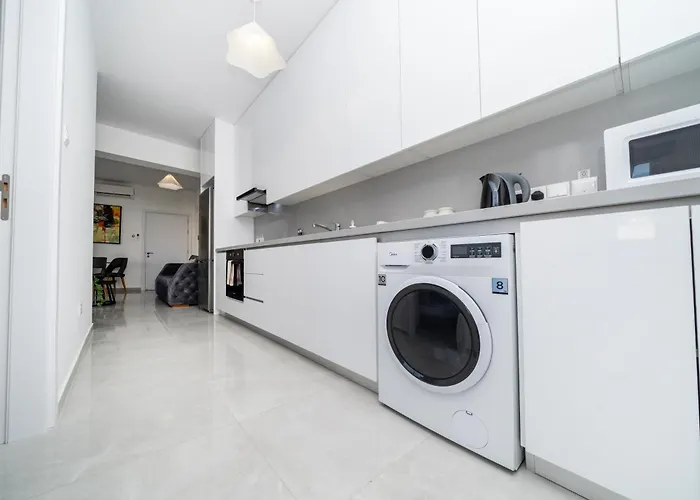 New 2 Bedroom Flat In Lägenhet