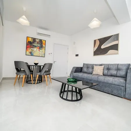 Apartament New 2 Bedroom Flat In