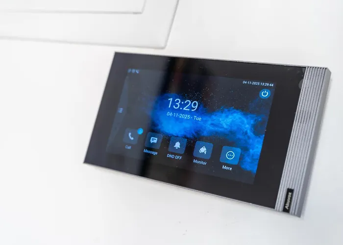 New 2 Bedroom Flat In