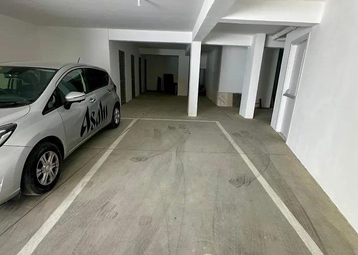 New 2 Bedroom Flat In *